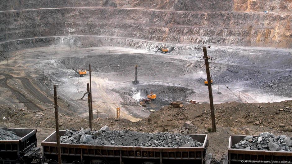 Tierras raras: China señala que facilitará las exportaciones a la UE