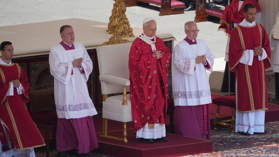 León XIV llama a la paz en su primer mensaje de Pentecostés