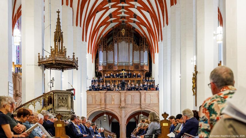 La música de Bach contra la guerra y la discriminación