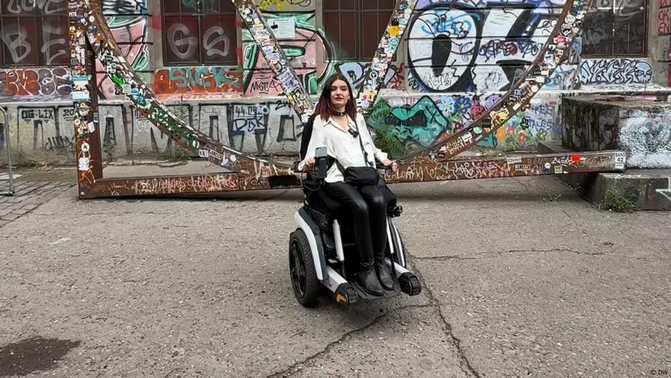 In sedia a rotelle al Berghain: quanto sono inclusivi i club?