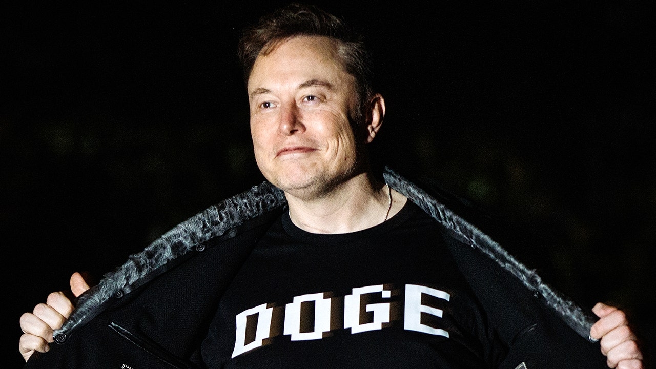 DOGE tnie ponad 5 milionów dolarów, usuwając tysiące niewykorzystanych licencji na oprogramowanie