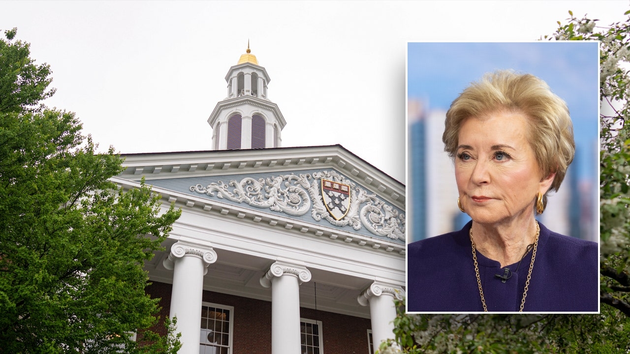 Linda McMahon critica duramente a Harvard en una carta donde le dice a la universidad de élite que ya no recibirá subvenciones federales.
