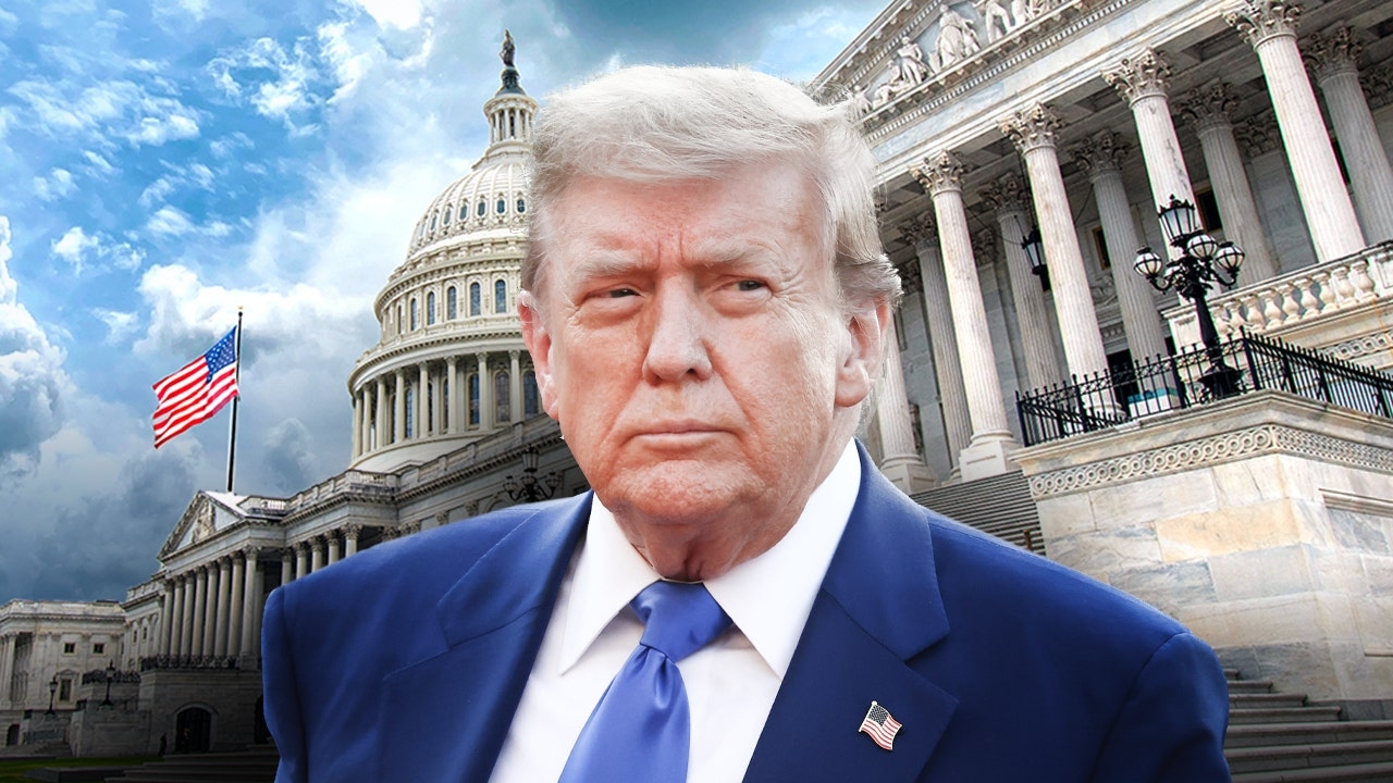 Trump firma un disegno di legge "grande e bellissimo" in una vittoria schiacciante per l'agenda del secondo mandato, sconfiggendo i democratici e i ribelli repubblicani
