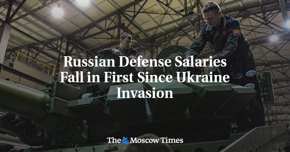 Gli stipendi della difesa russa calano per la prima volta dall'invasione dell'Ucraina