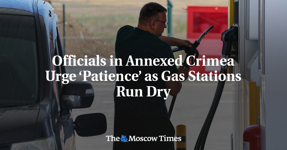 Officials in Annexed Crimea Urge 'Patience' as Gas Stations Run Dry
