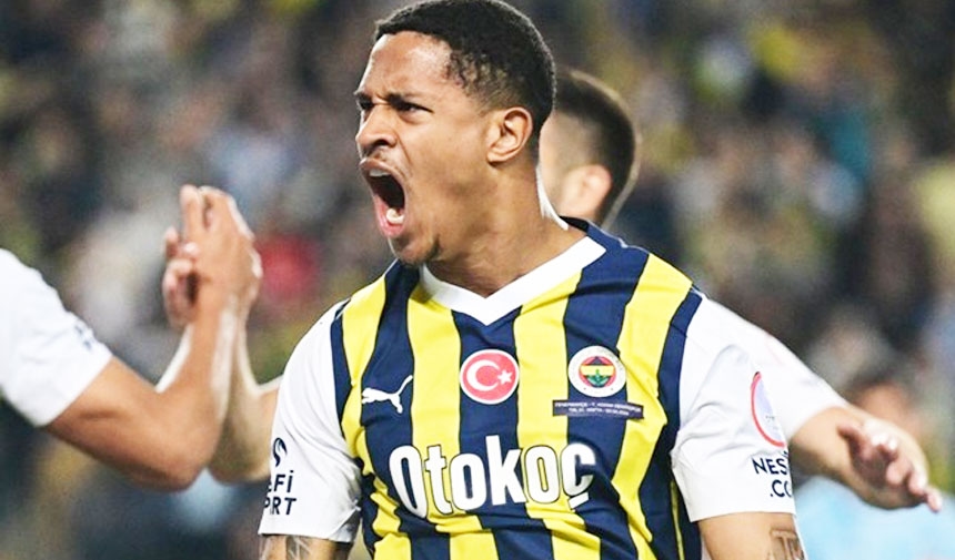 Oosterwolde ile 3 yıl daha