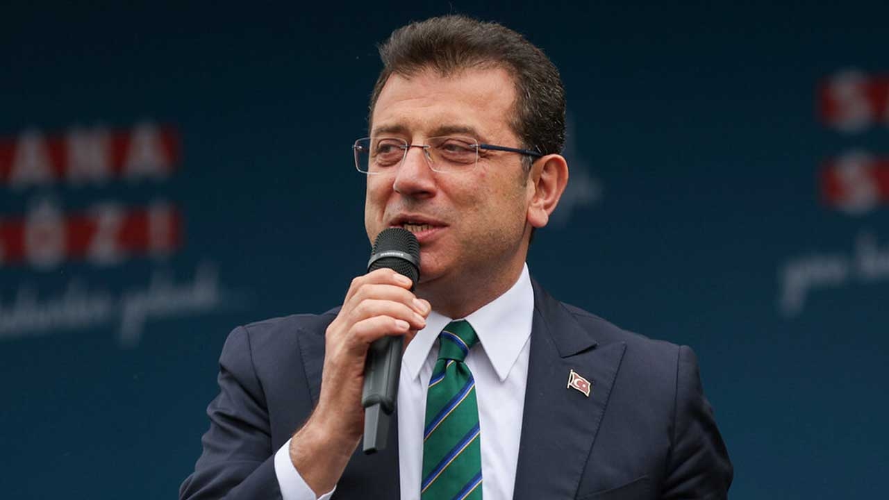 Acusaciones de elogios hacia İmamoğlu en el campamento de Kızılcahamam del AKP
