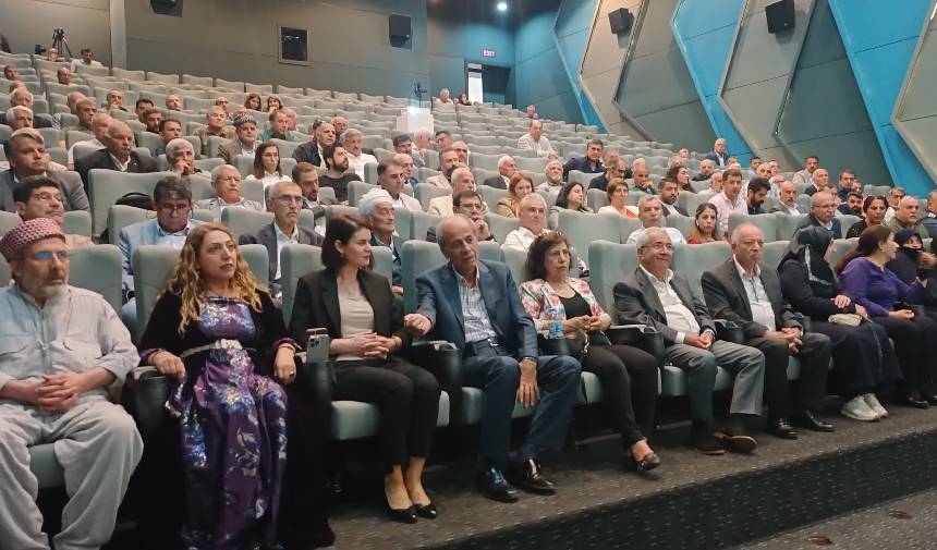 301 organizacji zebrało się, aby ocenić kongres zorganizowany przez PKK