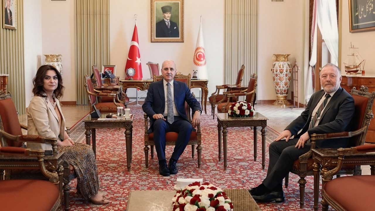 Wizyta członka DEM Party u mówcy TBMM Numana Kurtulmuşa