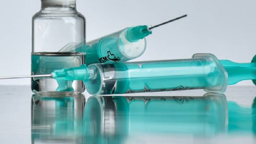 Le désastre du vaccin pour les jeunes est arrivé, ils n'ont plus d'expressions faciales !