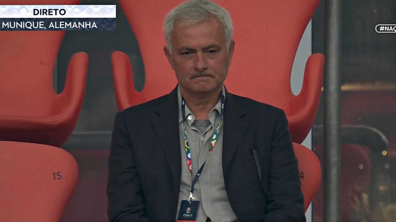 Mourinho crée la surprise en finale de la Ligue des Nations