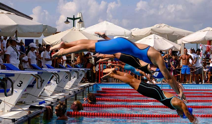 ¡La emoción comienza en las islas! 38.º Campeonato Internacional de Natación de las Islas Príncipe