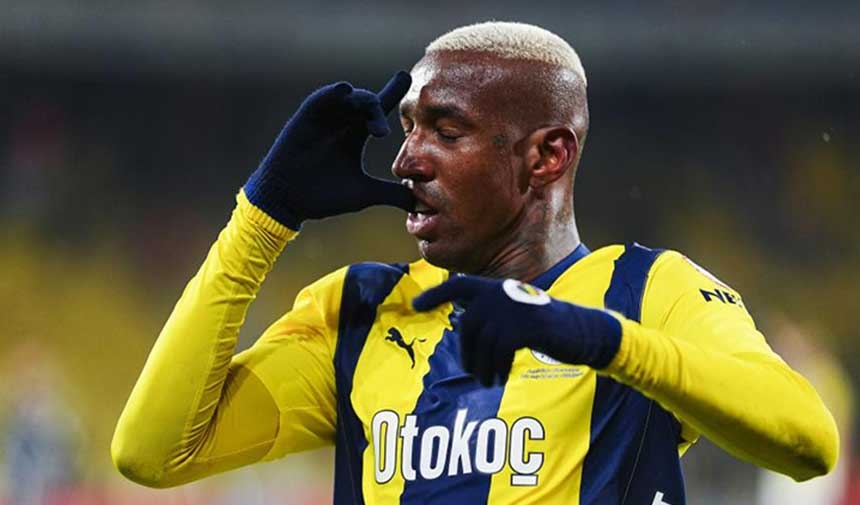 Fenerbahçe'de Talisca şoku! Listeye yazılmadı