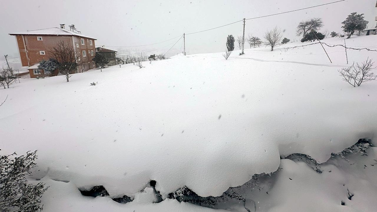 Meteorología advierte de fuertes nevadas en 2 ciudades