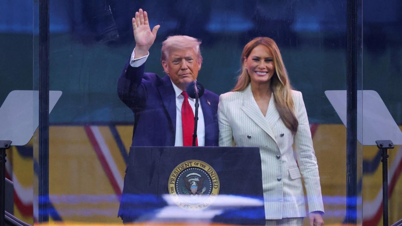 ABD Başkanı Trump askeri geçit törenine katıldı