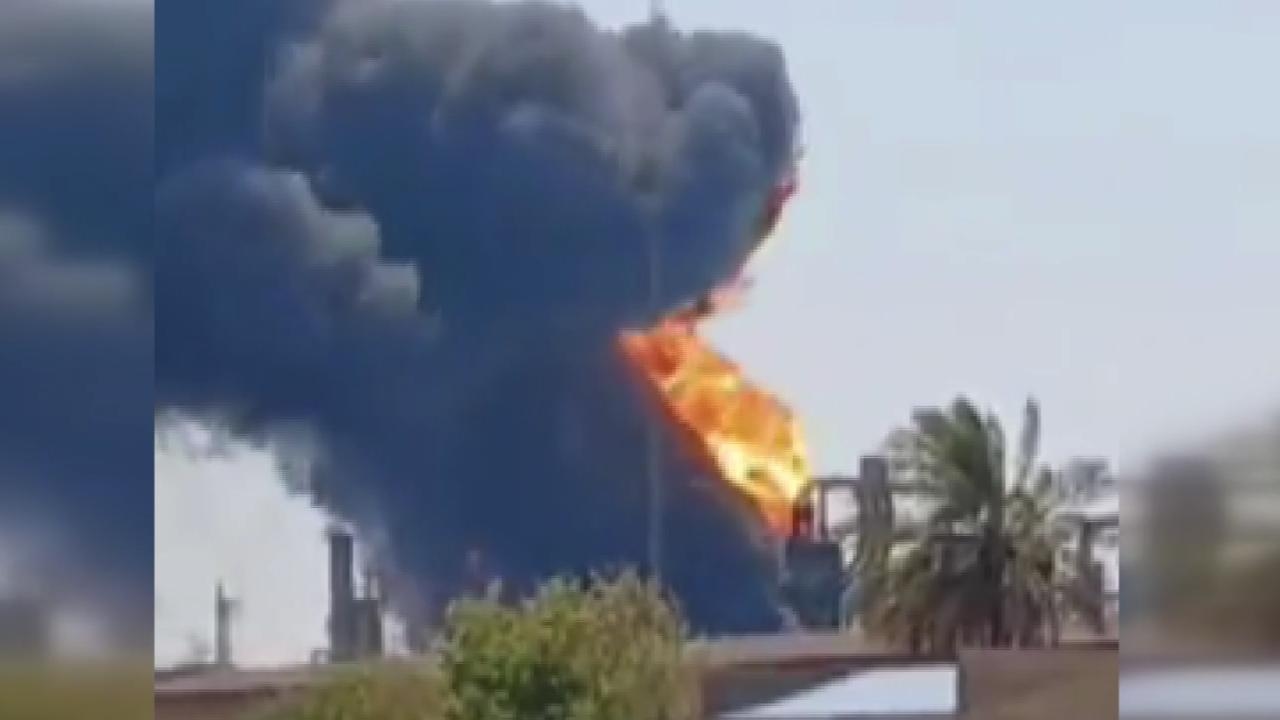 Se produce un incendio en la refinería de petróleo de Abadán, en el suroeste de Irán.