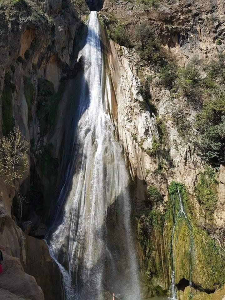 Introductie en reisgids voor de Mersin Karanlıkdere-waterval