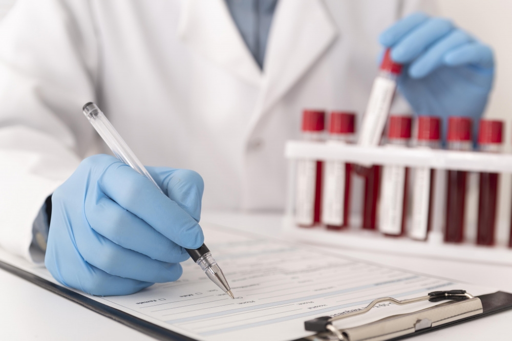 El regulador actualizará el procedimiento para el examen médico de los refugiados.