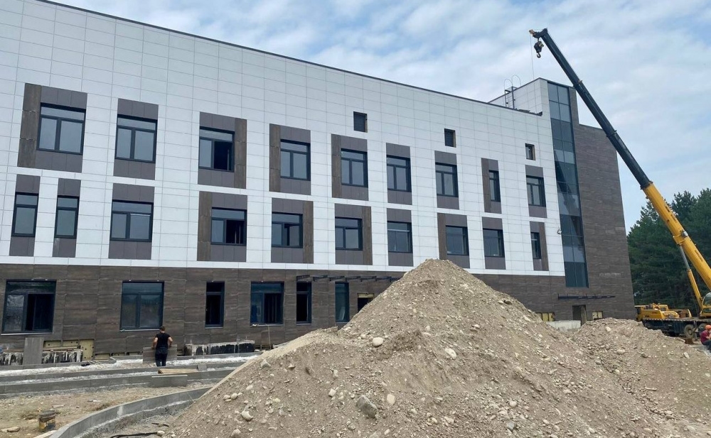 Le ministère de la Construction de Stavropol a l'intention de collecter 238 millions de roubles auprès de l'entrepreneur de l'hôpital de Kislovodsk