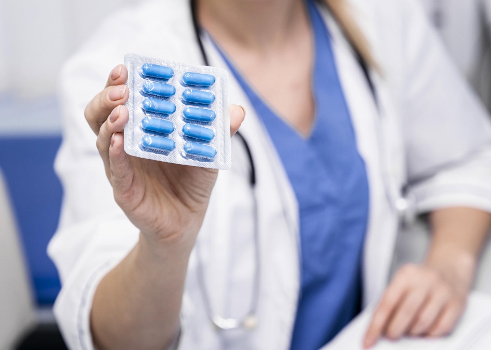 Deputados aprovam projeto de lei que financia reserva para regiões comprarem medicamentos órfãos