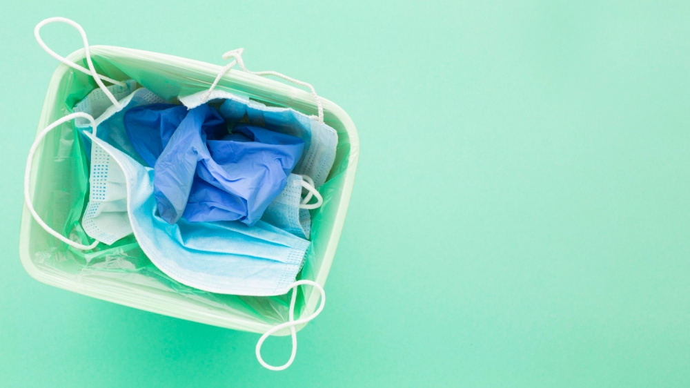 Certains déchets médicaux de classe G sont considérés comme des déchets hautement et extrêmement dangereux.