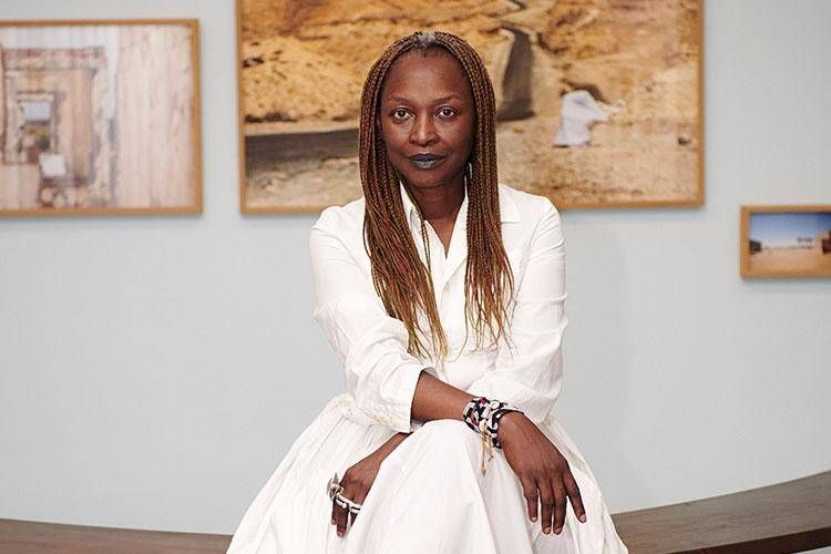 Afscheid van Koyo Kouoh, curator van de Kunstbiënnale 2026