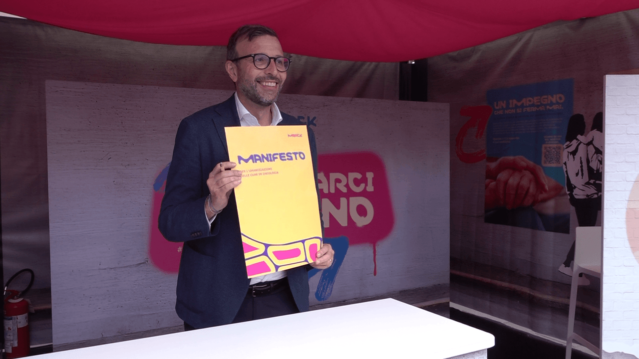 Tumoren, Mazzeo (Pd): „Die Aufgabe von Institutionen ist es, immer den Menschen in den Mittelpunkt zu stellen“