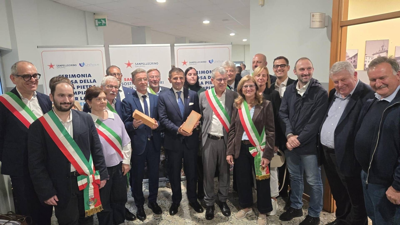 Se inicia la construcción de la planta Sanpellegrino para optimizar la gestión del manantial Nossana.