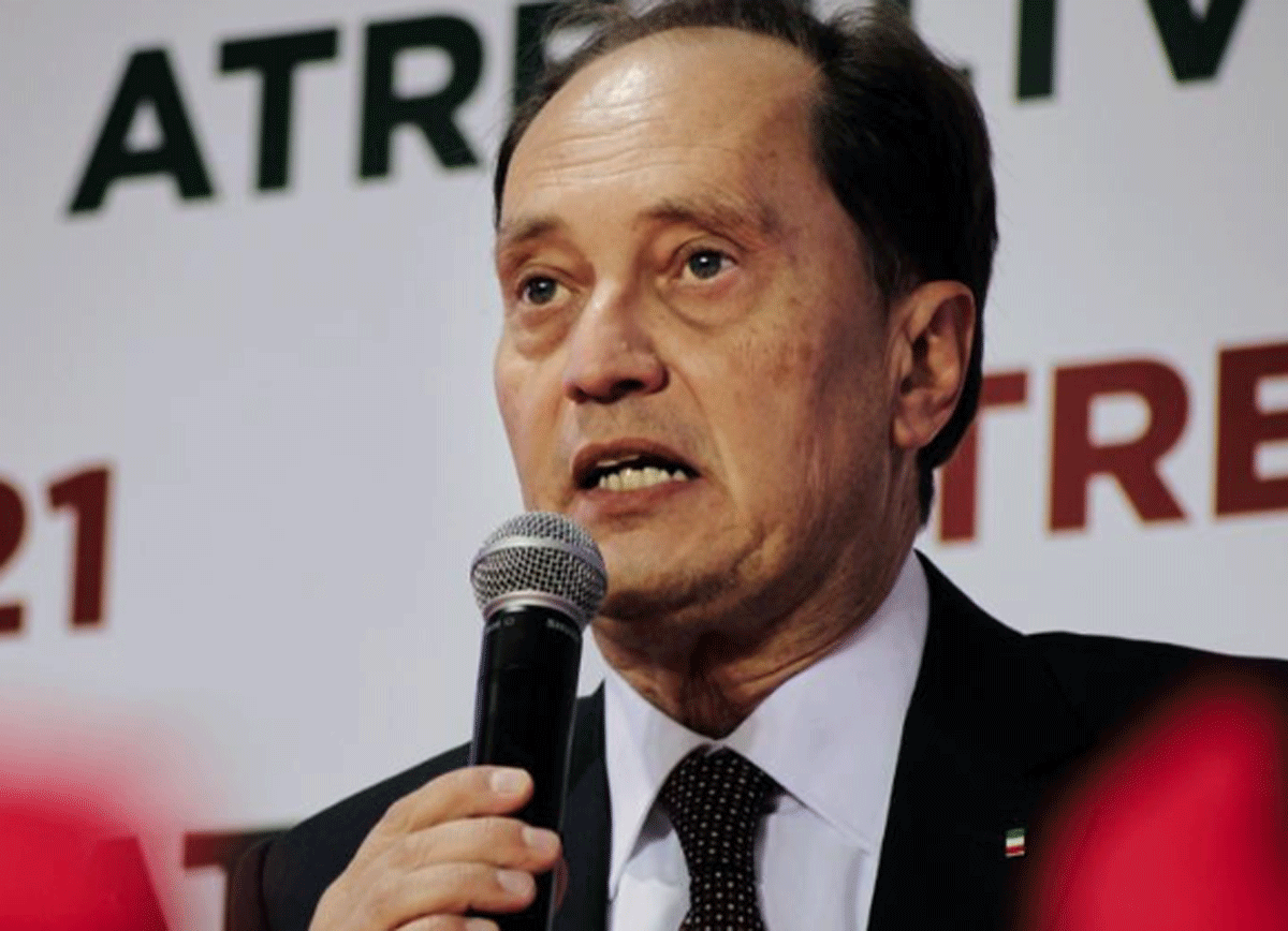 Terzo mandato, Ciriani suona la sveglia: "Il tempo sta per scadere, subito una proposta in Parlamento"