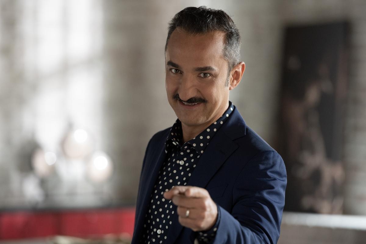 Nicola Savino kehrt zu Rai zurück, für den Moderator (ehemals TV8) eine neue Show zur besten Sendezeit. Vorschau