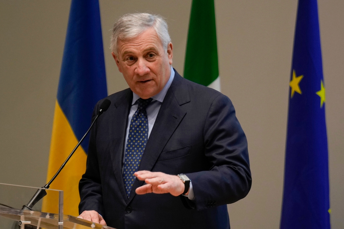 Difesa, Tajani: "Pronti ad annunciare il raggiungimento del 2%. Sappiamo che la Nato chiederà di più, faremo il possibile"