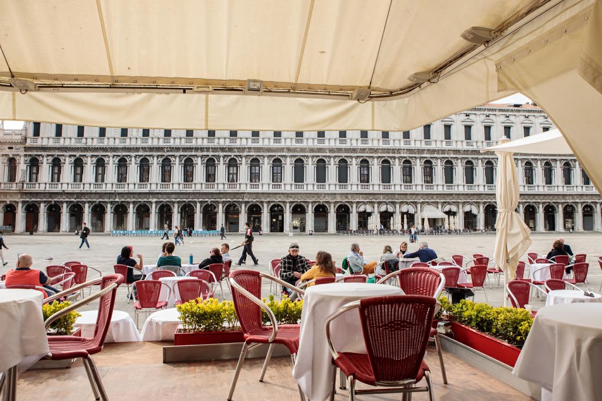Alajamo, la famille de restaurateurs reste au Caffè Quadri à Venise : le maxi millionnaire loue au Russe Gergiev, loyaliste de Poutine
