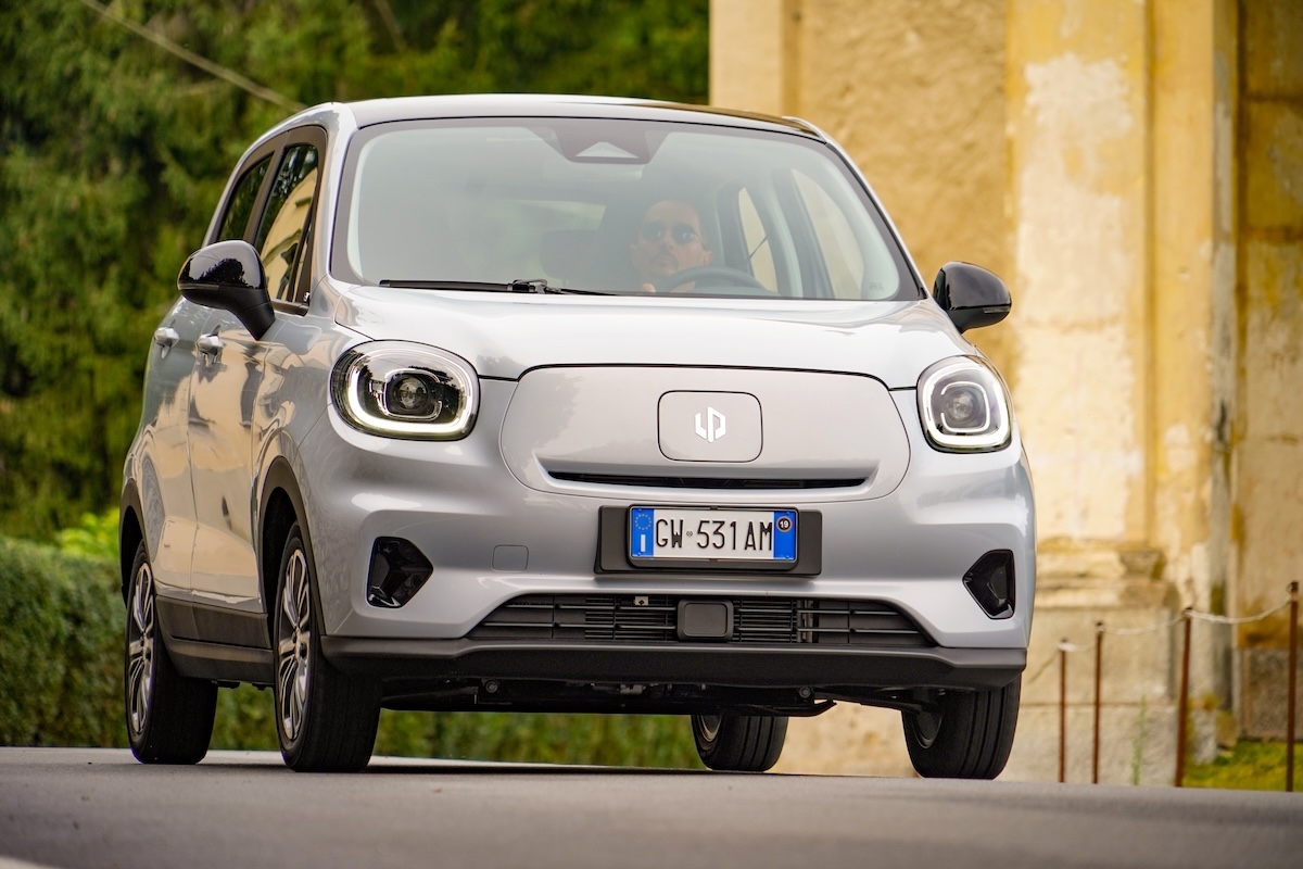 Leapmotor T03: el coche eléctrico urbano ideal para la ciudad, con una autonomía de 265 km y tecnología inteligente