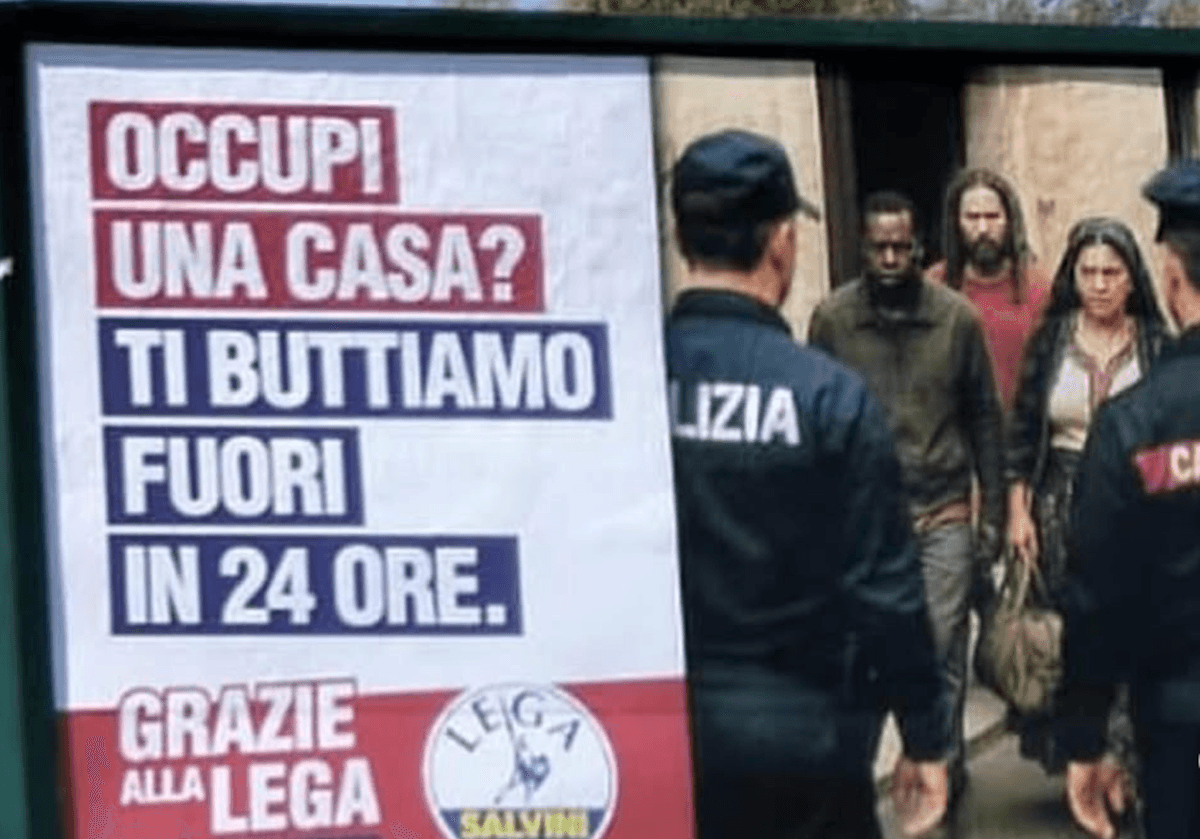 Prima vandalizzati, ora rimossi. Bufera sui manifesti della Lega sul ddl sicurezza, Molteni: "Vergognoso"