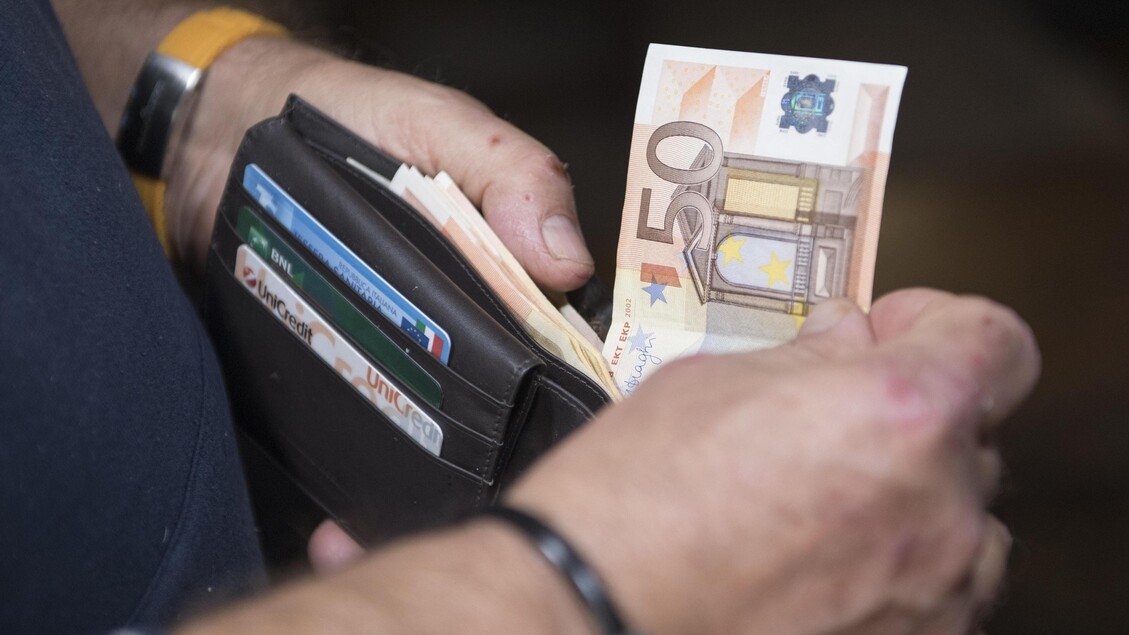 Vliegtickets en energieprijzen bereiken recordhoogtes na Oekraïense invasie