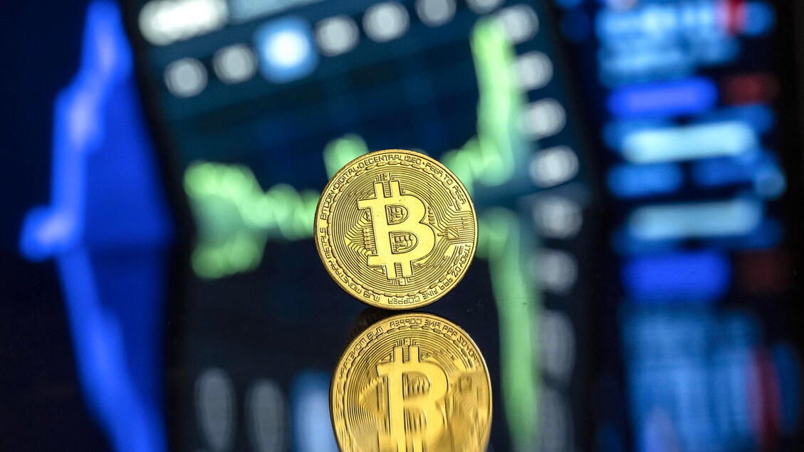 Bitcoin s'envole, nouveau record au-dessus de 110 000 $