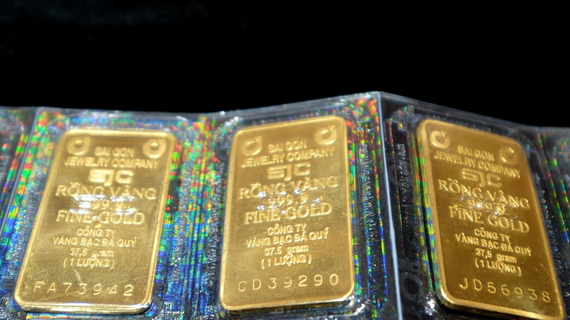 Goudprijs daalt, spotprijs op $3.377,26 per ounce