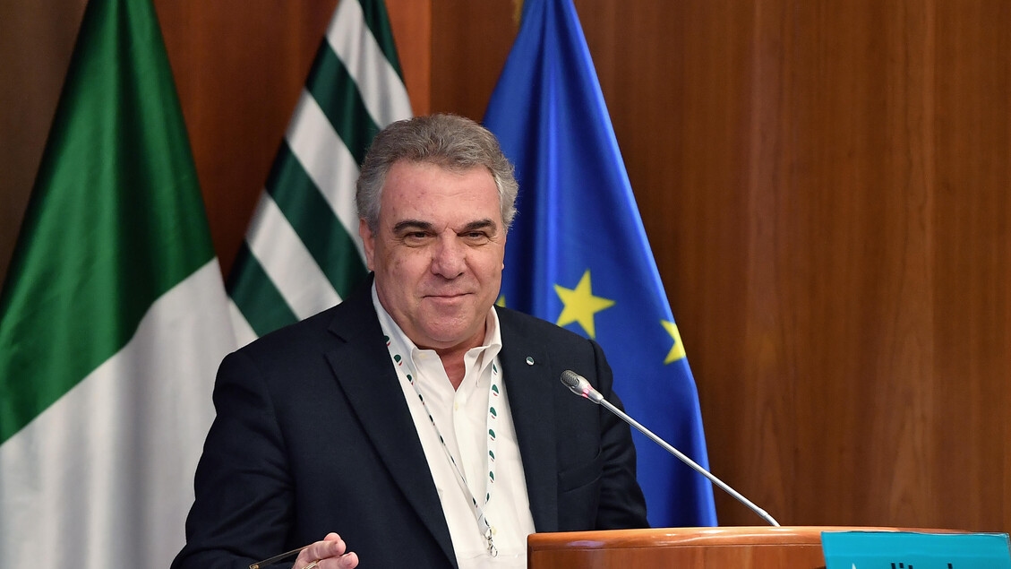 Sbarra, Cisl'de bir hayat, şimdi Güney hükümetinde