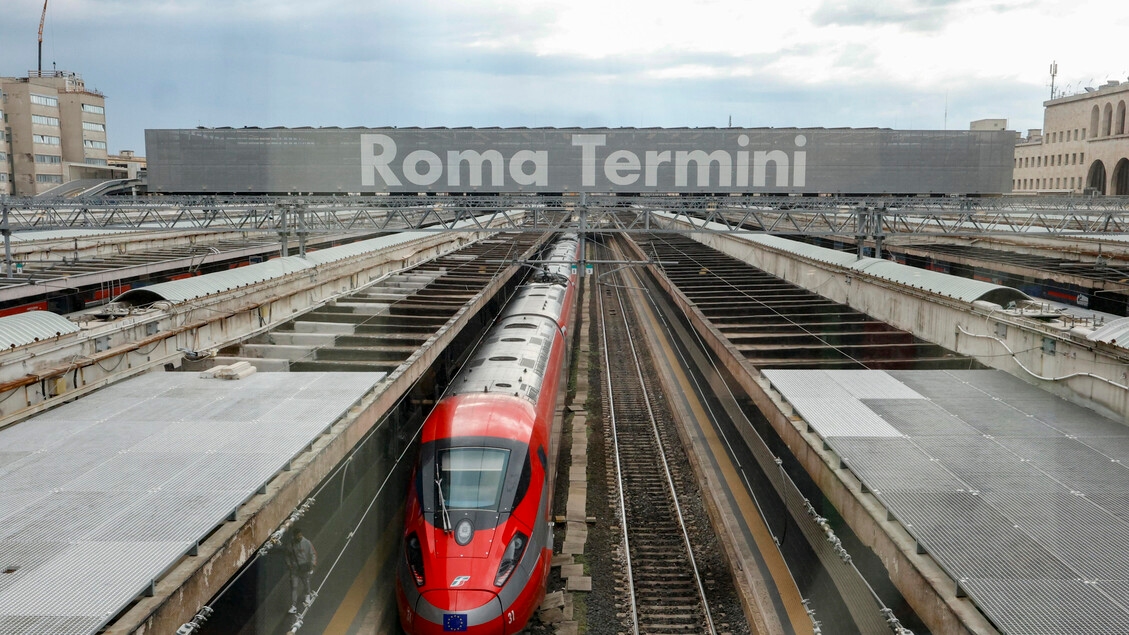 Sciopero, a Roma treni cancellati e ritardi fino a 90 minuti