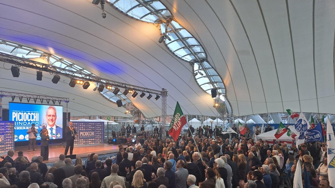 Der Verwaltungssprint beginnt in Genua, eine Herausforderung zwischen großen Namen