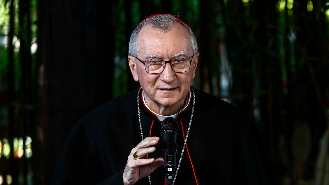 Parolin a influencer, nei social odio e falsità,portate speranza