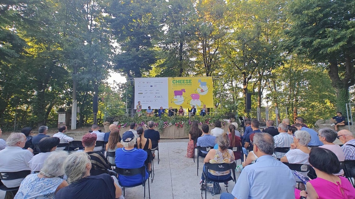 Fromage 2025 : Petrini tire la sonnette d'alarme concernant les fromages au lait cru