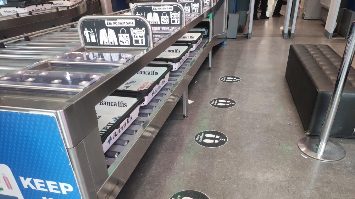 EU: 'Nieuwe regels voor vloeistoffen in winkelwagens gelden voor 21 landen'