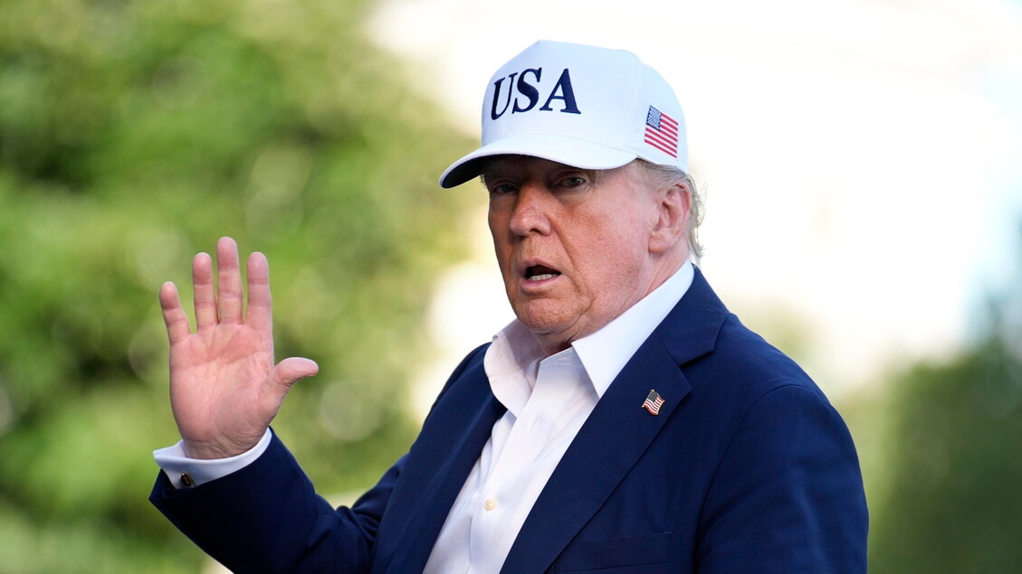 Trump: alle 12 partiranno le prime lettere sui dazi, +10% ai pro-Brics
