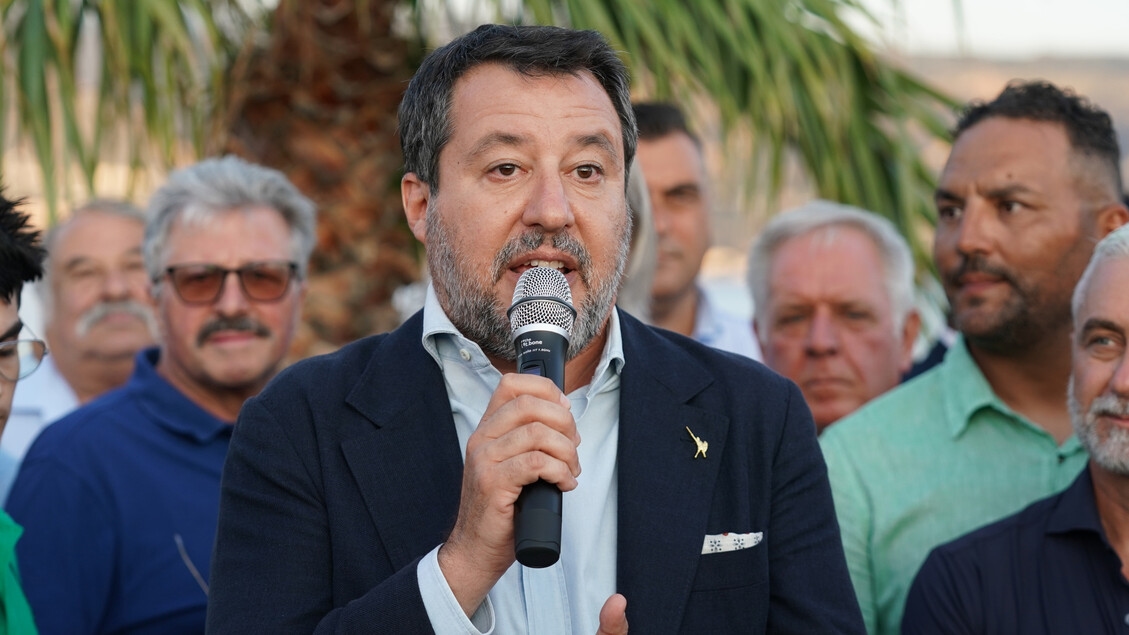 Salvini: "Aşı Komisyonu mu? Bakanlıkta bir sorun var."