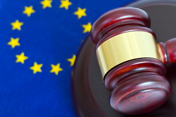 Rada UE kontra Parlament UE: Prawa pasażerów linii lotniczych na skraju załamania