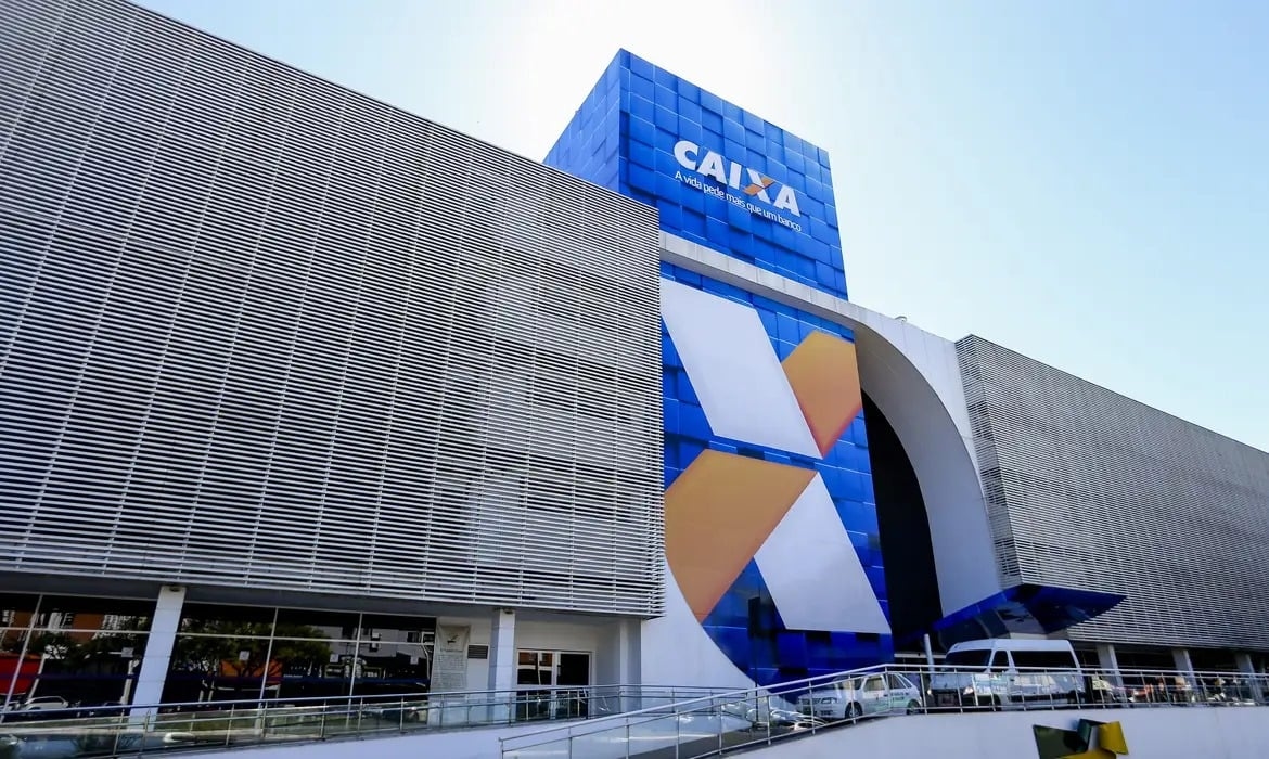 Caixa zahlt Gehaltsbonus für im Mai und Juni Geborene aus