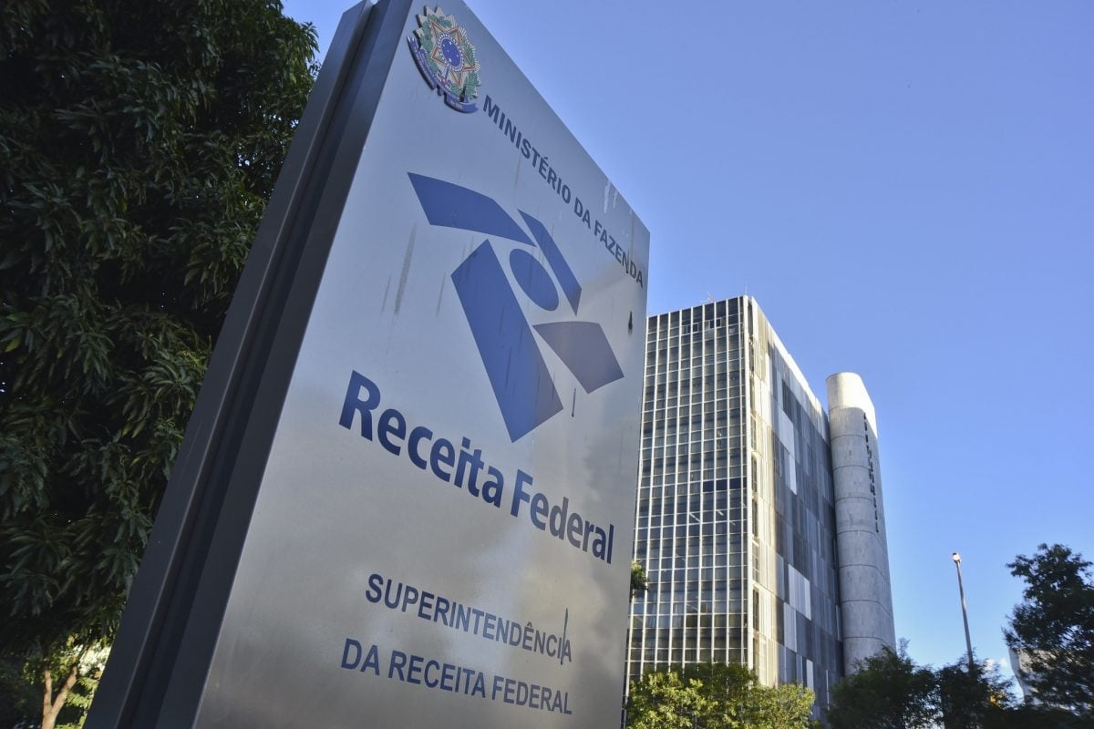 Hacienda publica consulta sobre el mayor lote de reembolsos de IR de la historia