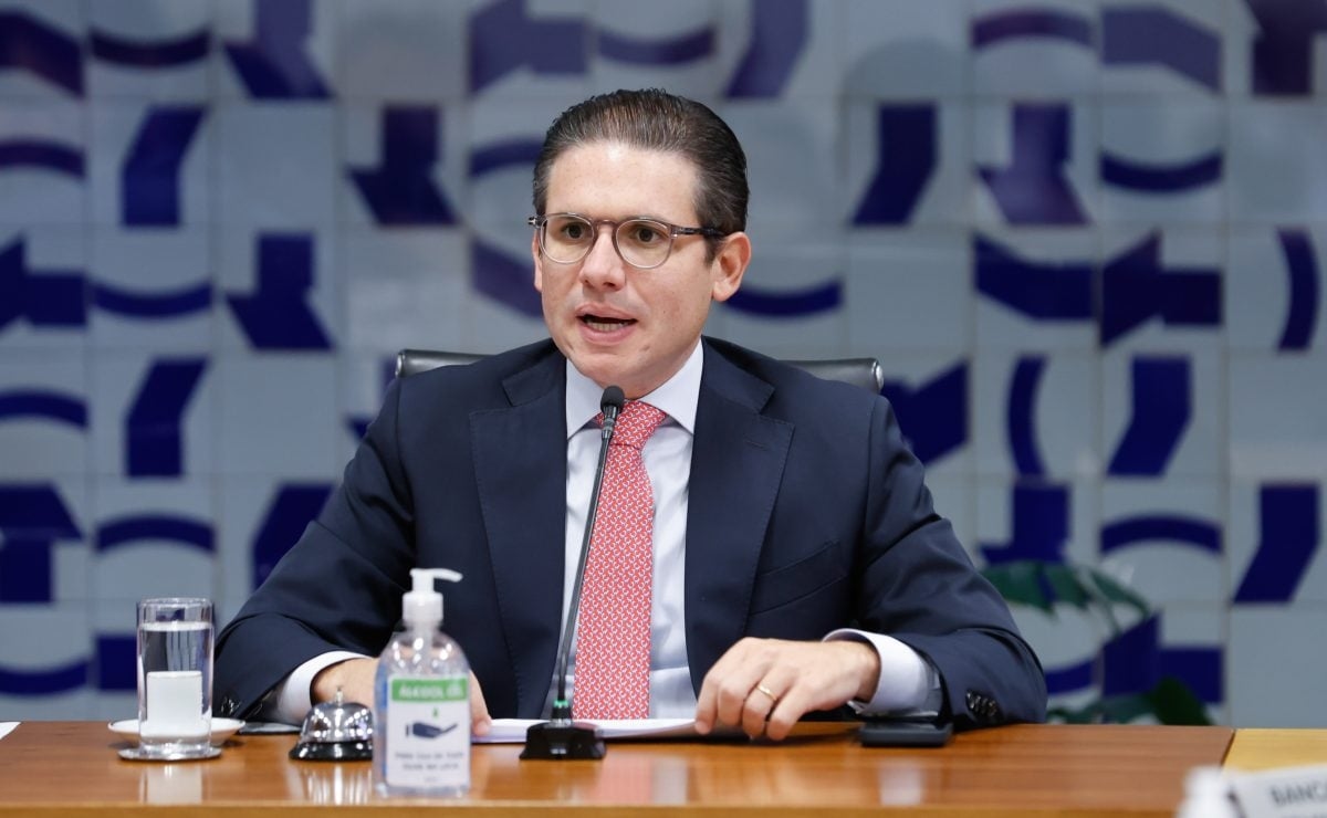 Mottas Strategie, Bolsonaro-Anhänger zu beruhigen, indem er den Berichterstatter für die IOF-Sturz wählt