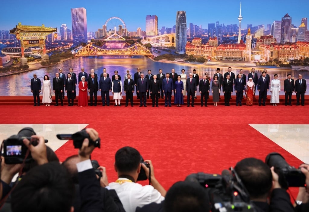Putin e Modi participam de reunião de cúpula organizada por Xi na China